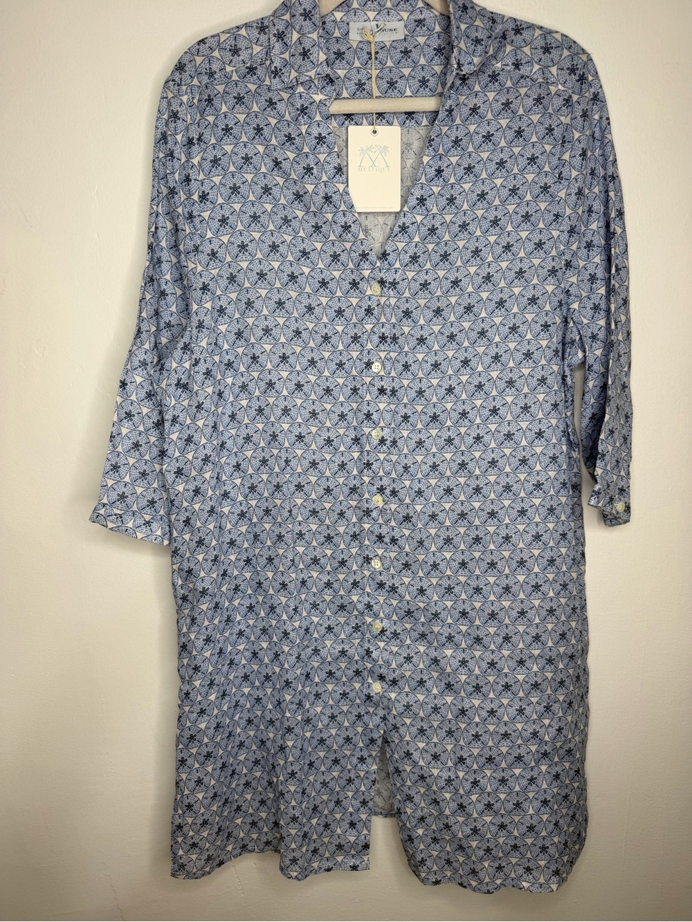 NWT PINK HOUSE LINEN DRESS
SAND DOLLAR